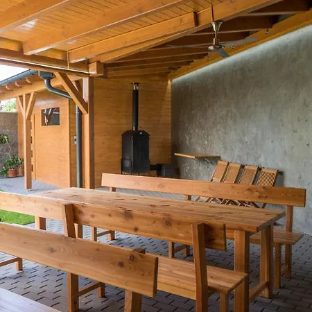 Casa de hóspedes 2 Sklepy